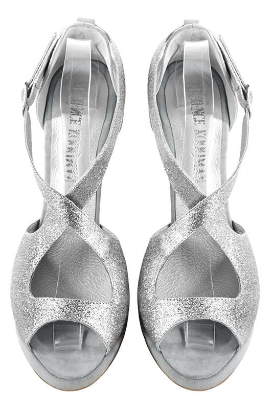 Light silver and pearl grey women's closed back sandals, with crossed straps. Round toe. Very high slim heel with a platform at the front. Top view - Florence KOOIJMAN